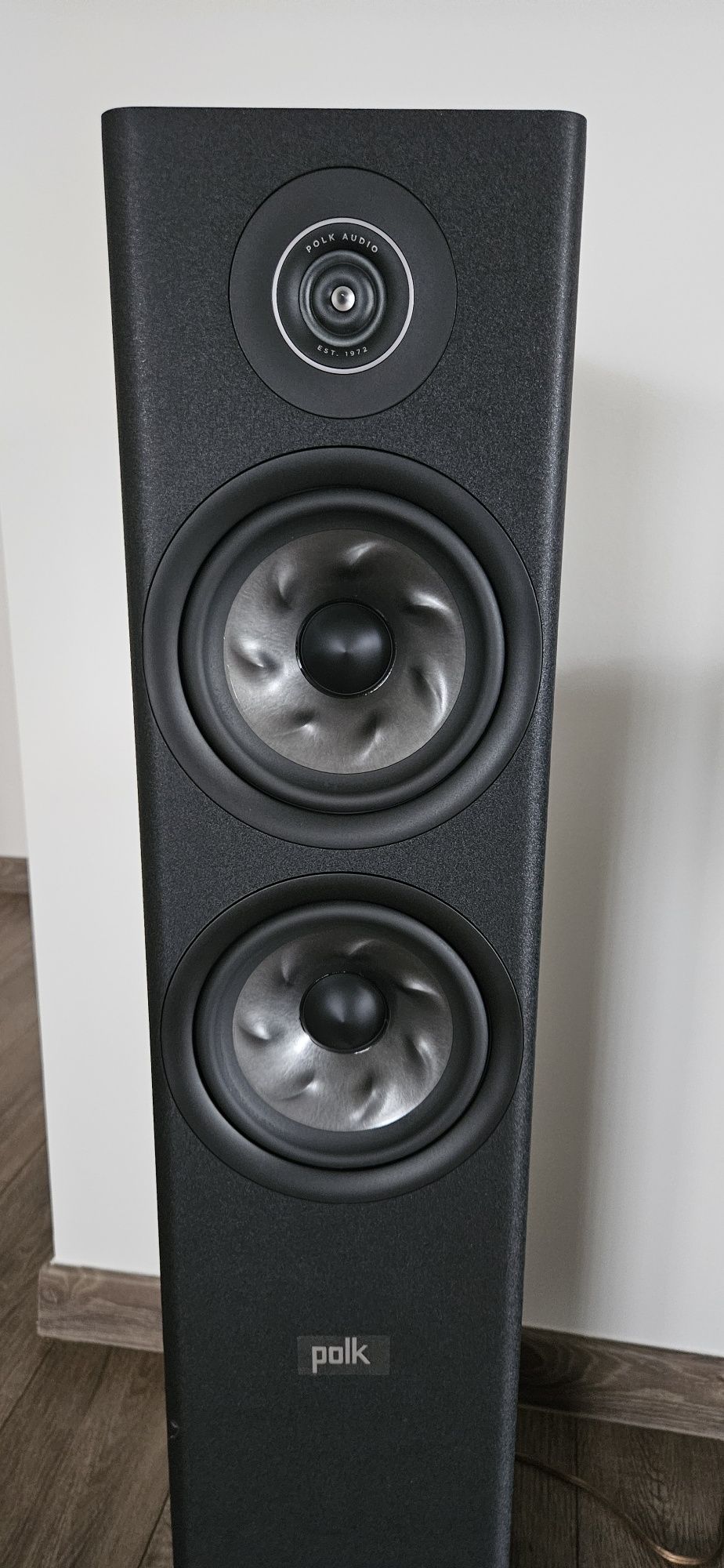 Polk Audio Reserve R600 kolumny podłogowe czarne komplet
