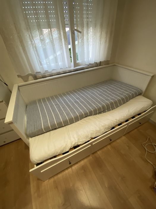Cama nova com gavetas