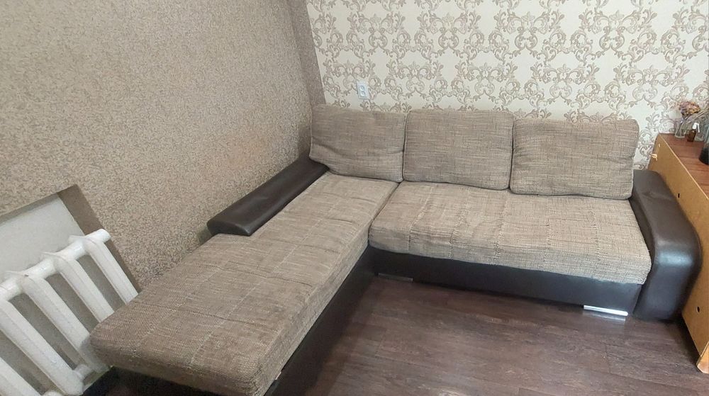 Диван кутовий розкладний