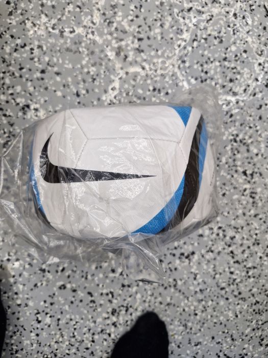 Nowa pilka nike rozmiar 5