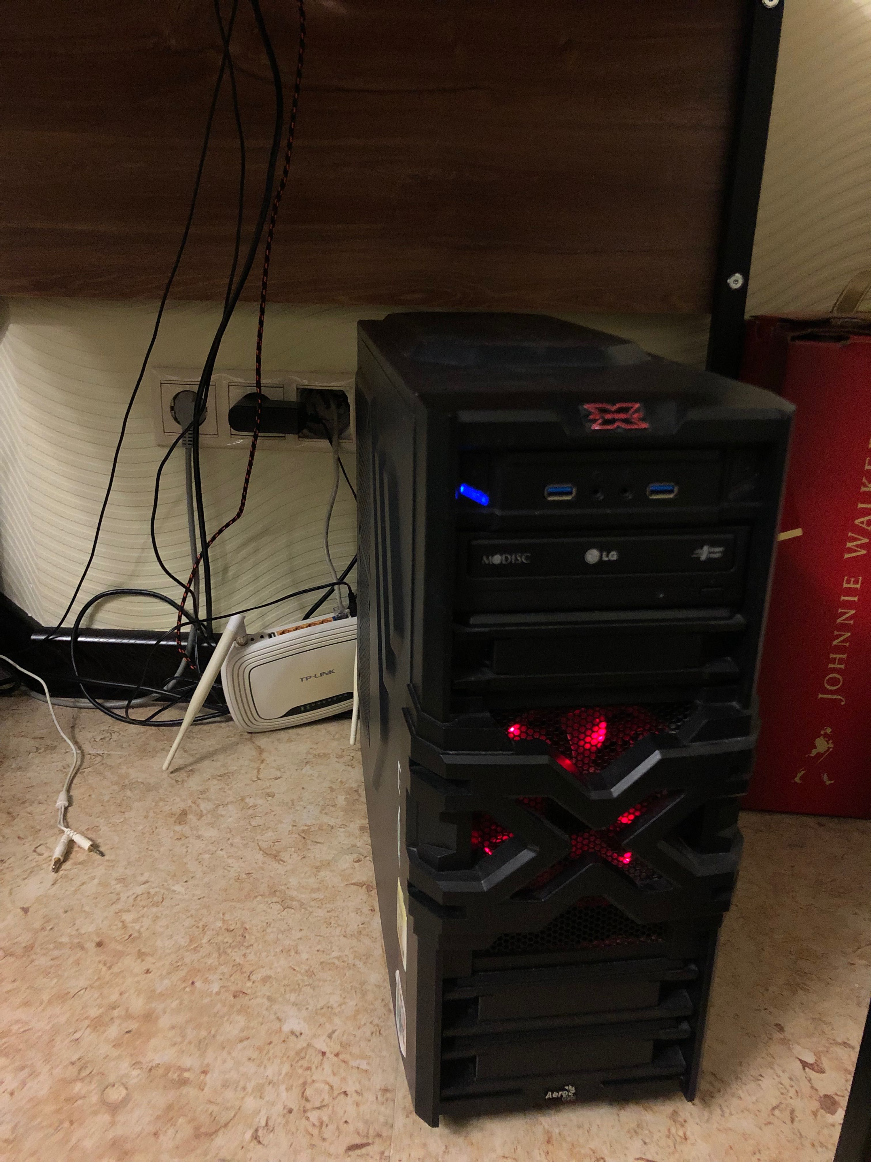 Игровой компьютер (i5-9400F, HyperX 4gb x2, SSD 120gb, 1060 3gb, 500V)