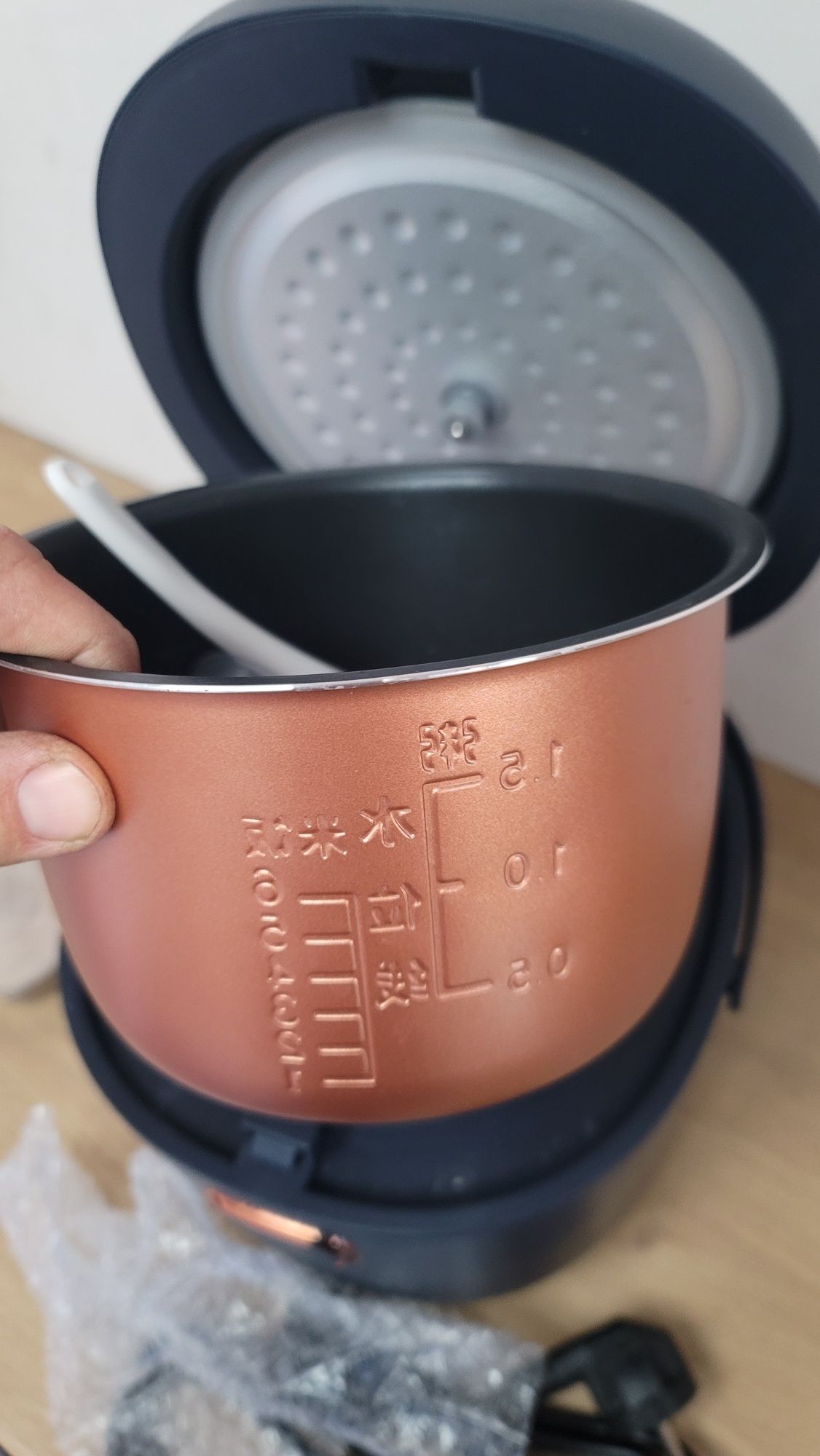Rice cooker 230V i 12V 2L