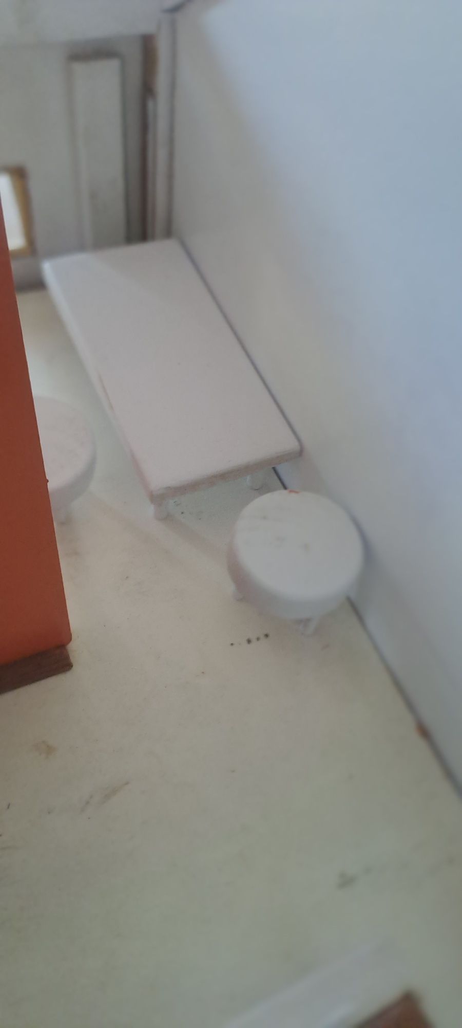 Casa em madeira - trabalho artesanal