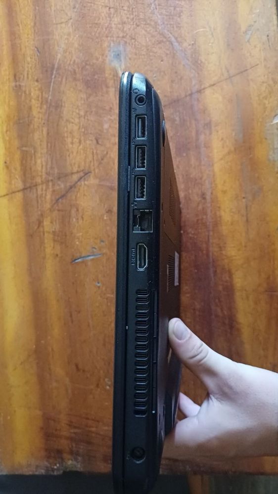 Ноутбук dell inspiron 3521