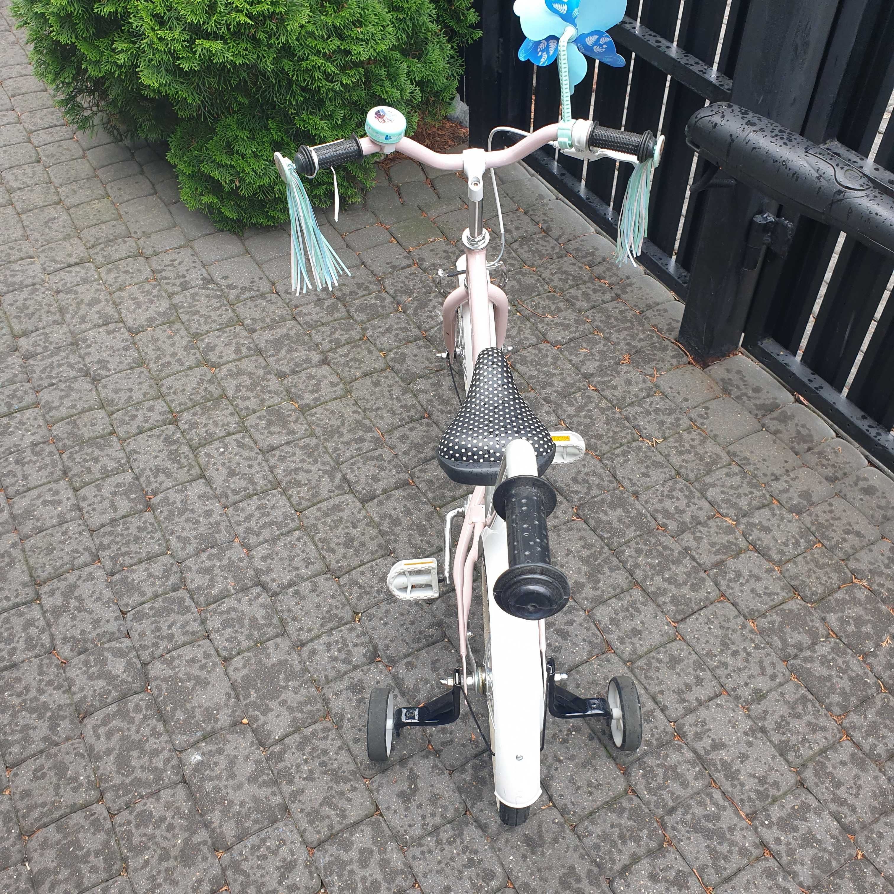 Pruszków - Sprzedam Rowerek Dla Dziewczynki