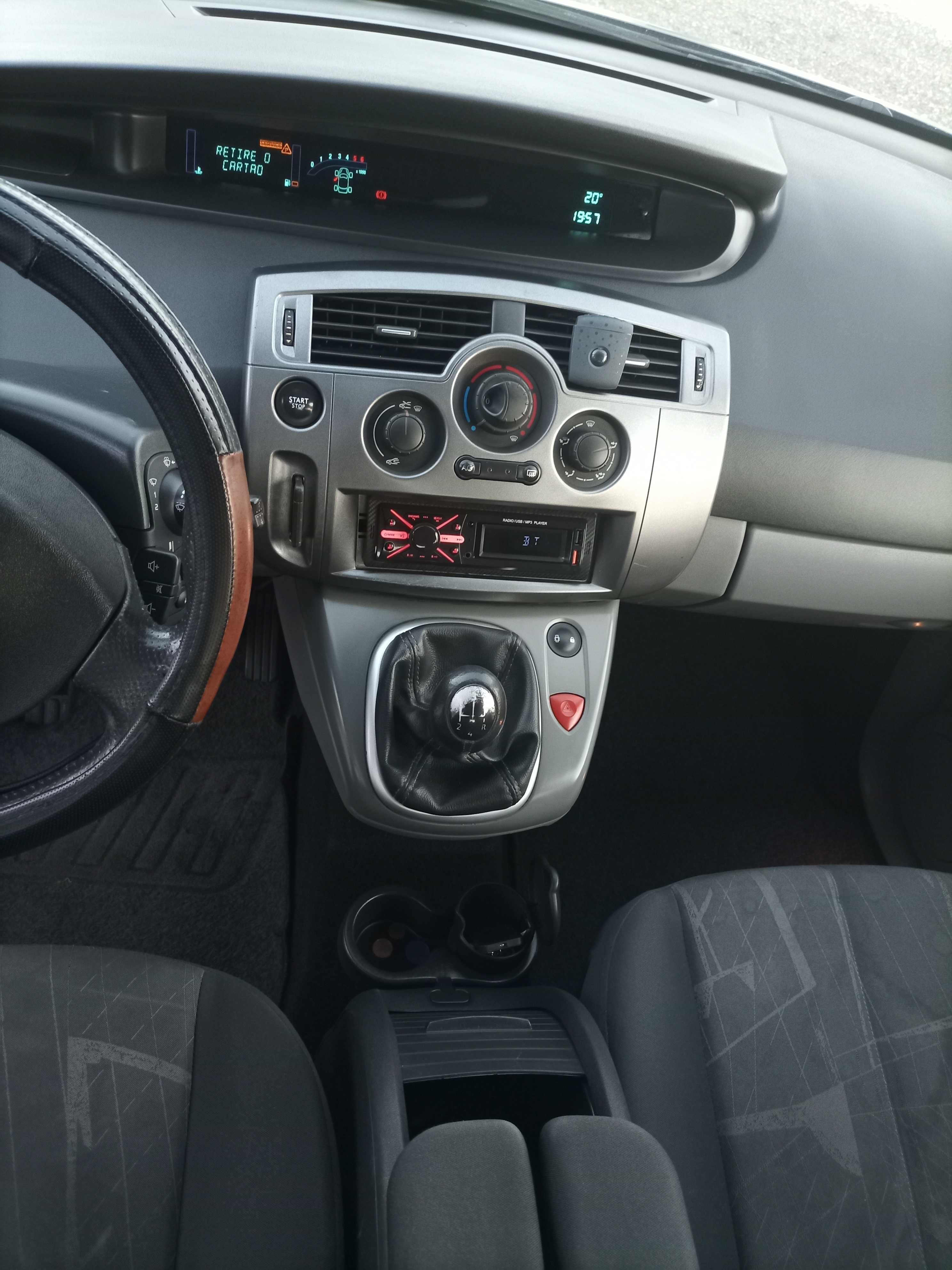 Renault scenic 2005