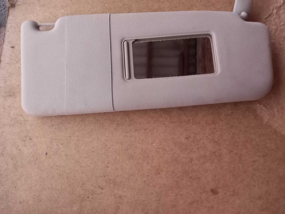 Козирек сонцезахихний ауді А6 С5