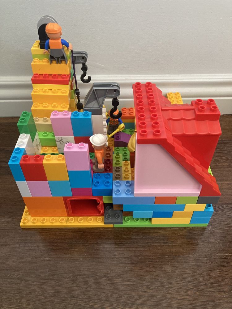 Klocki Lego Duplo zestaw duży i figurki
