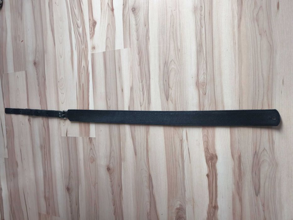 Pasek do gitary z ćwiekami