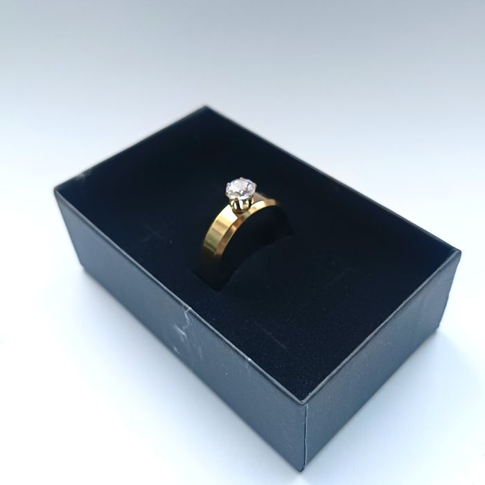 Pierścionek prezent dla niej – stal nierdzewna + pudełko gratis