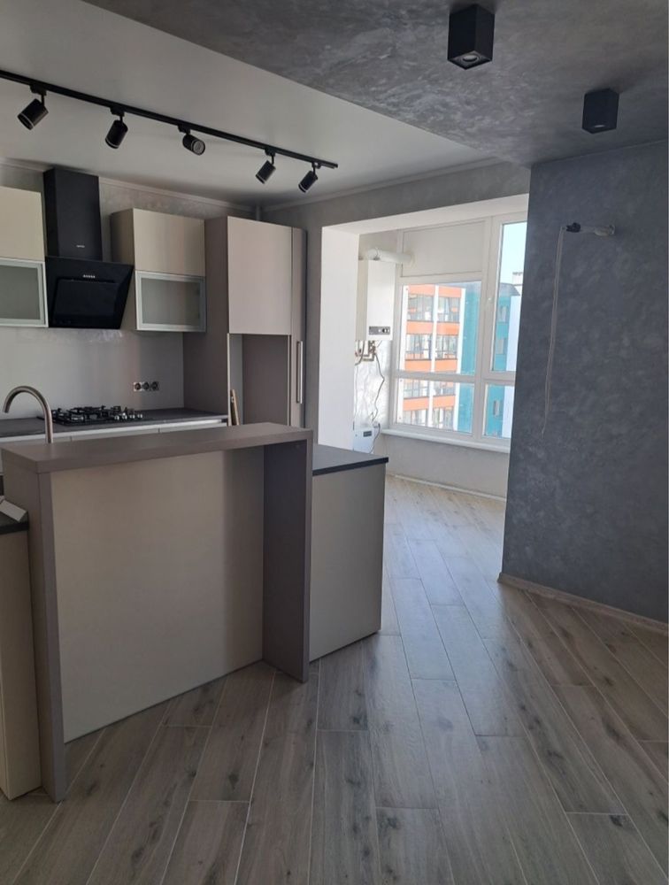 Продаж великої 2к квартири з ремонтом 75 кв.м Терміновий продаж!!!