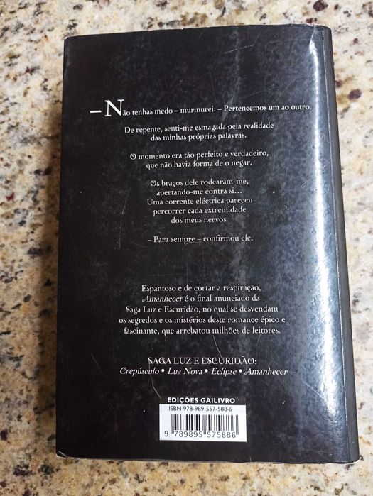 Amanhecer - Stephenie Meyer