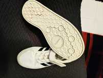 Vendo sapatilhas adidas originais