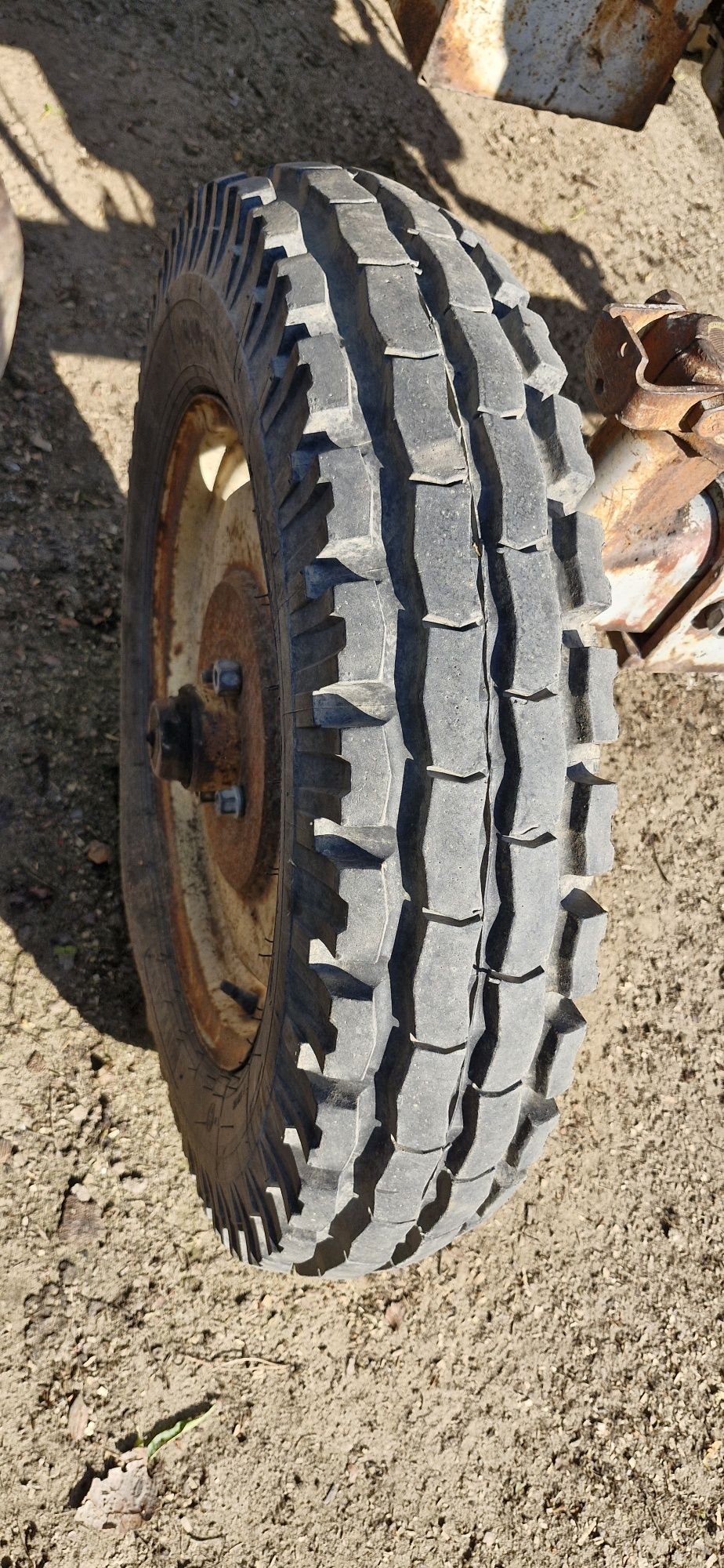 Piasty  z czopam c360 18 calowe c355 c4011 felgi opony 18x6.00