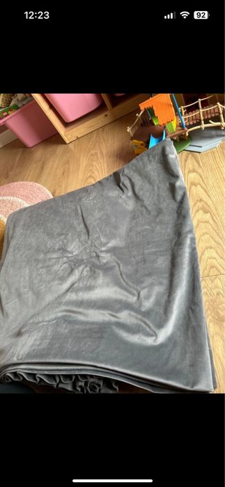 Zaslony gotowe welurowe szare