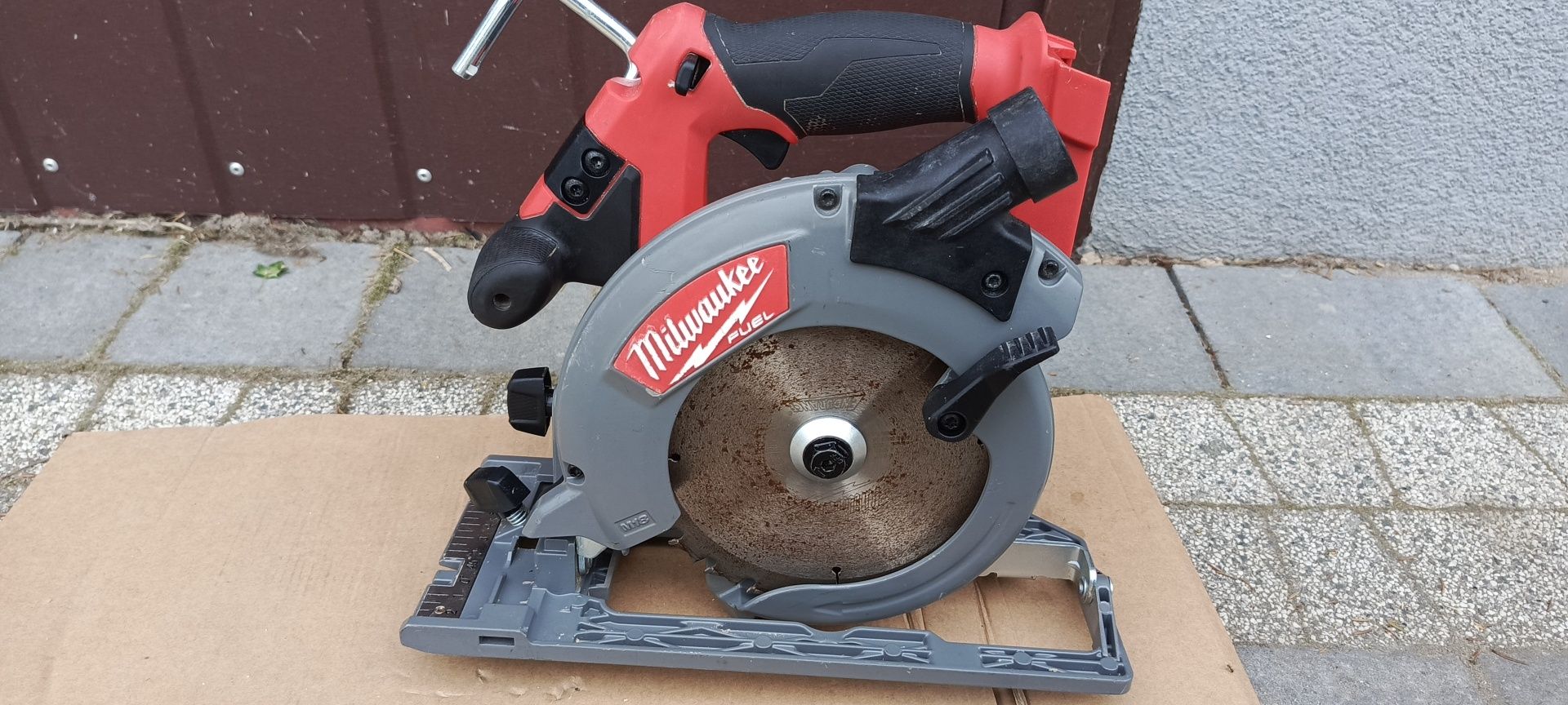 Pilarka tarczowa Milwaukee m18 ccs55