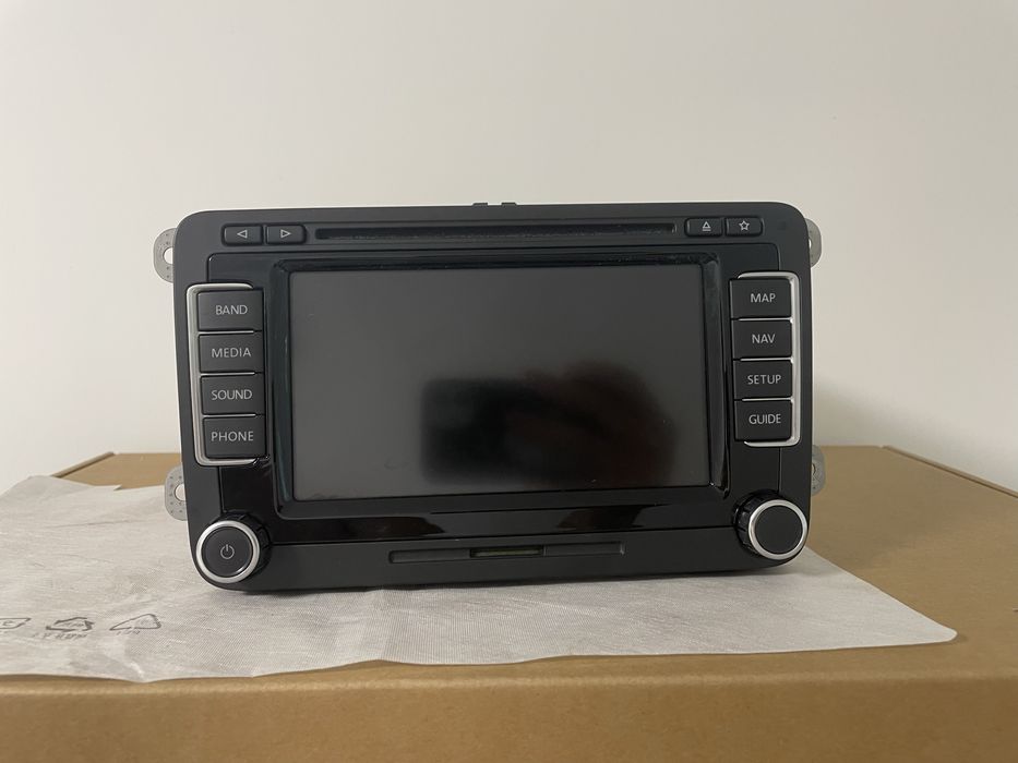 Магнітола до Passat b7 usa