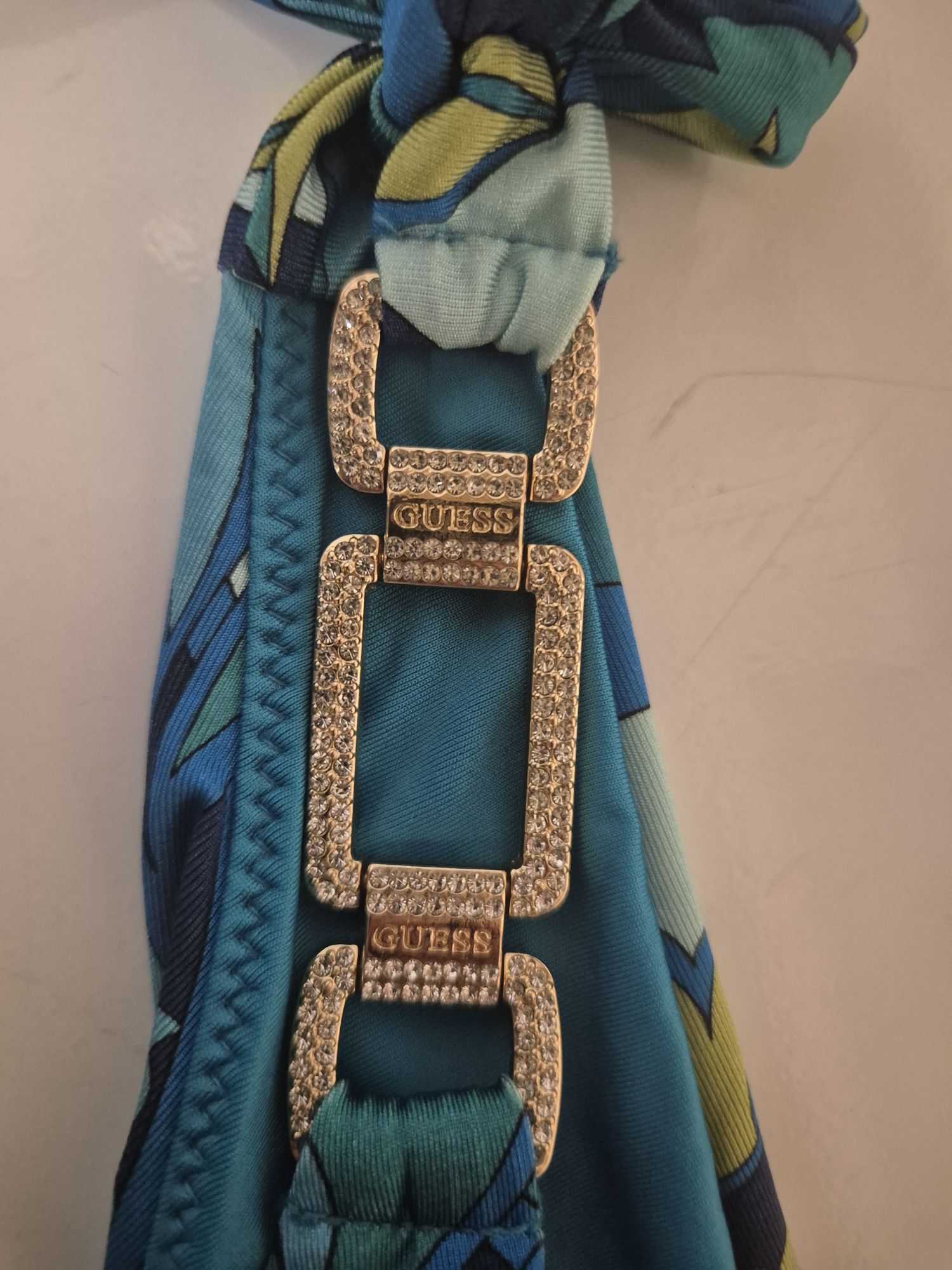 Conjunto de bikini tamanho S GUESS