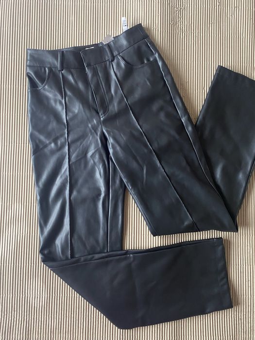 Stradivarius skórzane spodnie XXS/XS