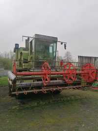 Claas Dominator 85