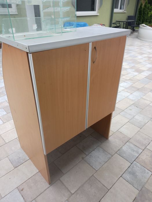 Вітрина для магазину