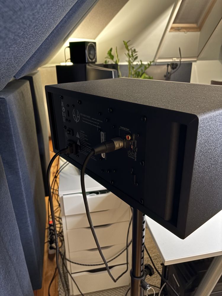 Monitory odsluchowe Eve SC305