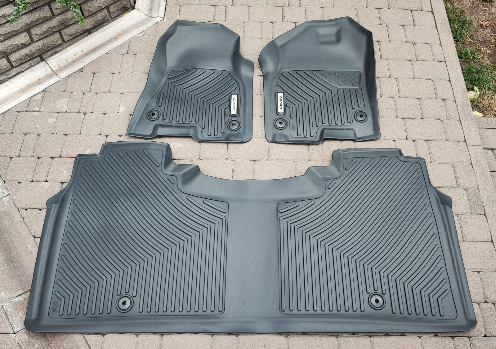 Бризговики на Dodge Ram 09 13 18 19 21 22 накладки Додж РАМ пороги