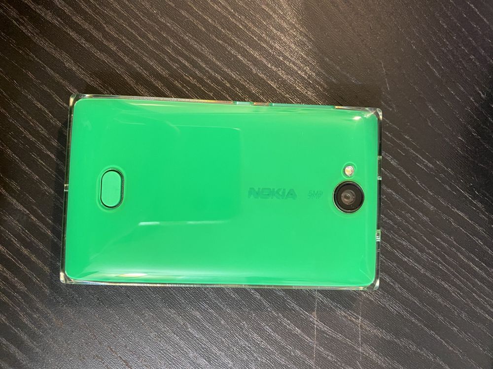 Nokia Asha 503 telemóvel