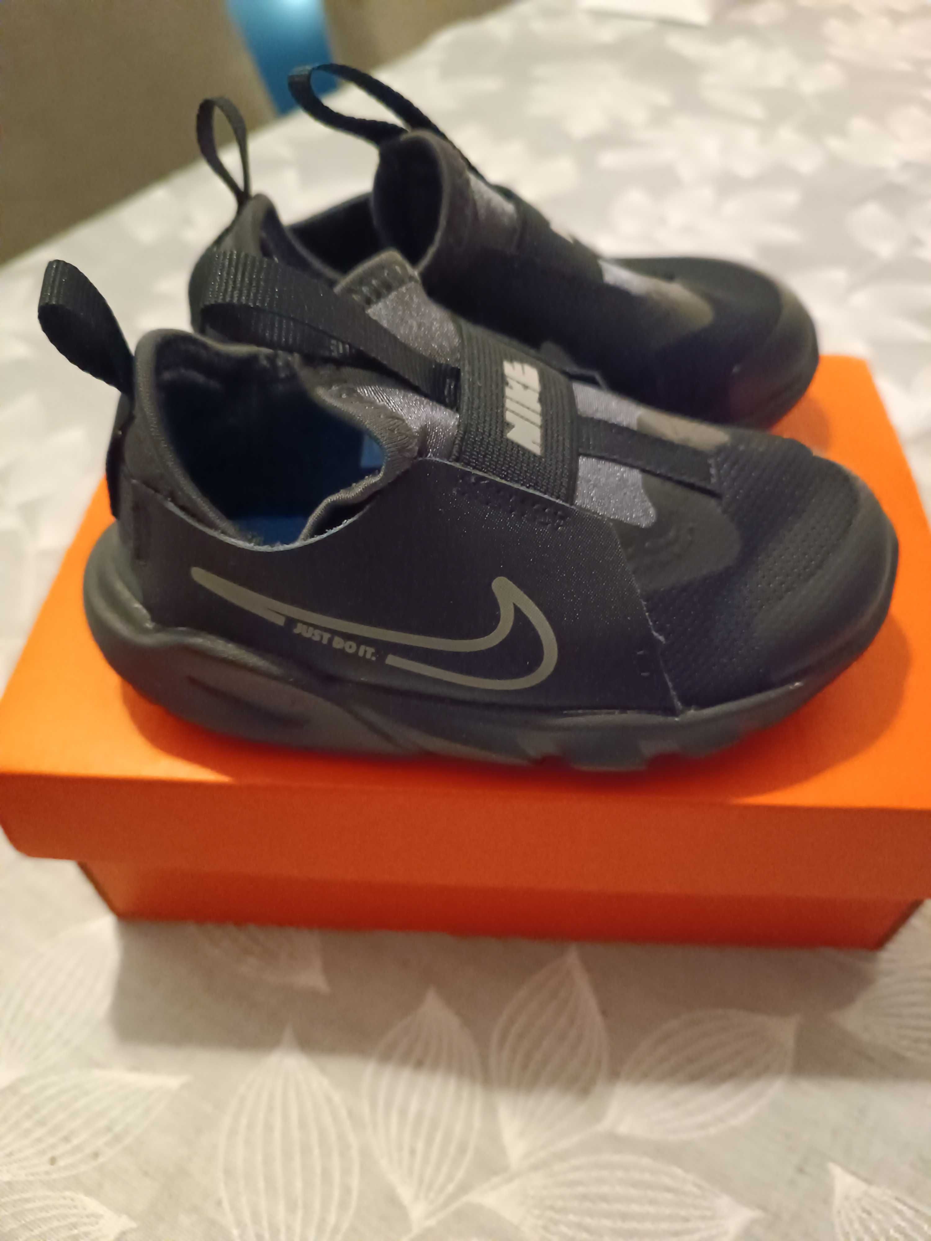 Buty dziecięce Nike Flex Runner 2 rozmiar 25
