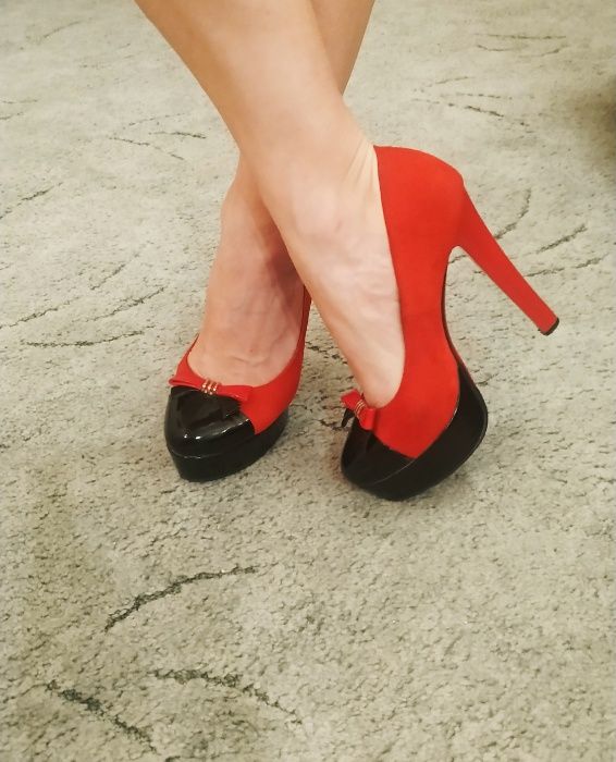 Туфлі червоні AILINDA 39 розмір (Підходять на 40 розмір)