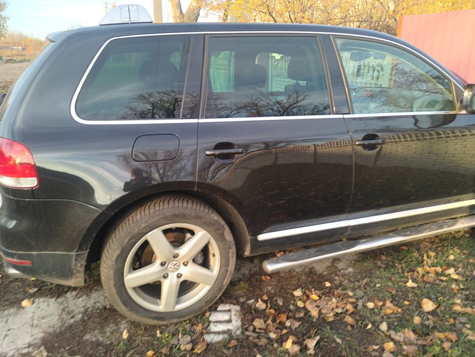 Продам туарег 5.0 дизель на пневмі для військового