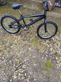 Czarny Rower  BMX
