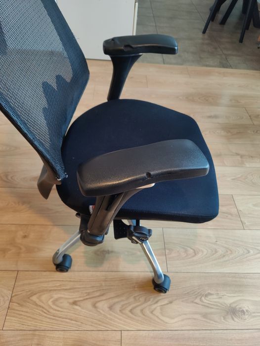 Fotel biurowy grospol fatura s3