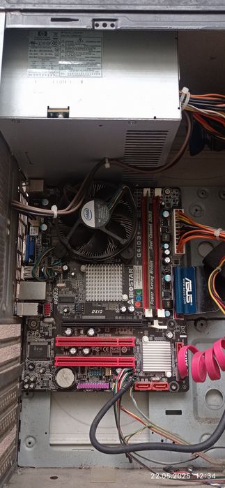 Продається компютер (системний блок) Intel Celeron E3300