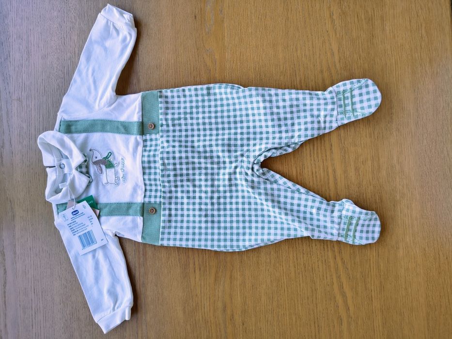 Chicco - Macacão novo (1 a 3 meses)