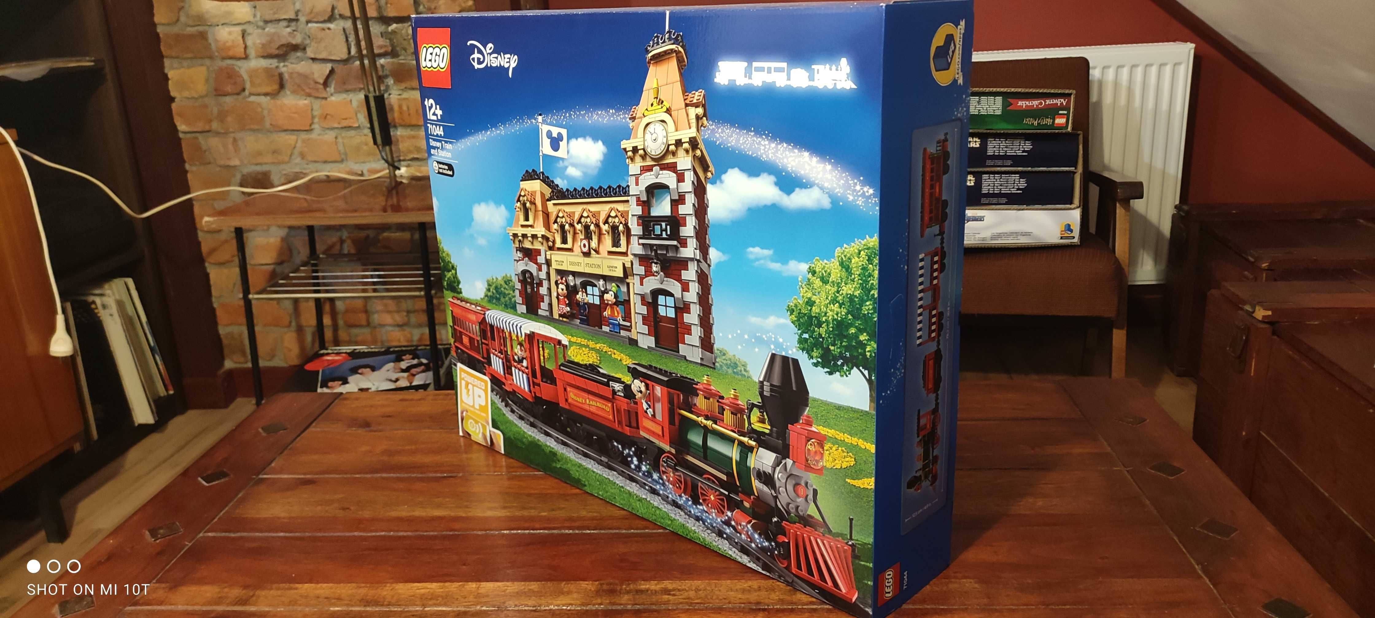 Lego 71044. Pociąg i dworzec Disneya 71044