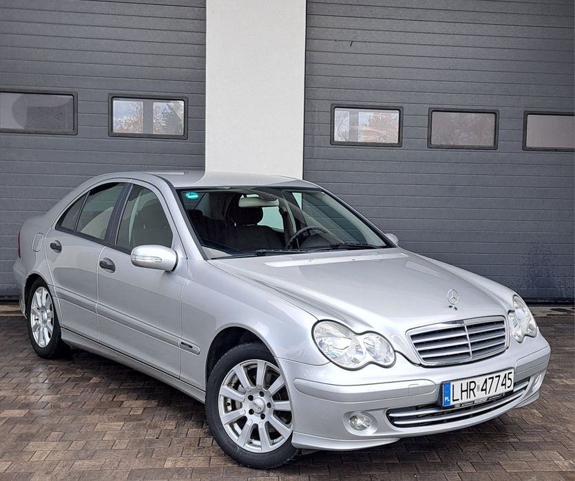 Mercedes C klasa W203 sedan 1.8 Kompresor 2004r 6 biegów manual zamian