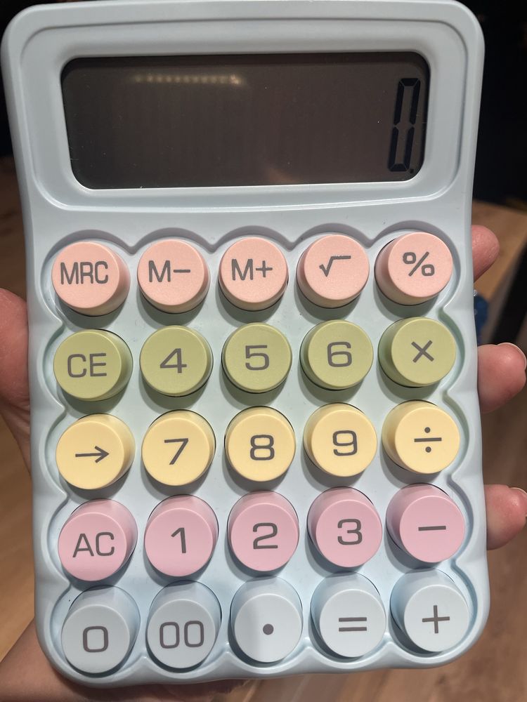Kalkulator do zabawy dla dzieci