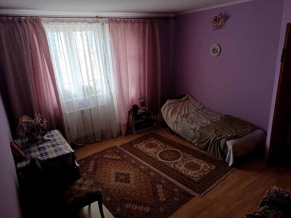 підселення для хлопців  студен ,Коновальця,аеропорт