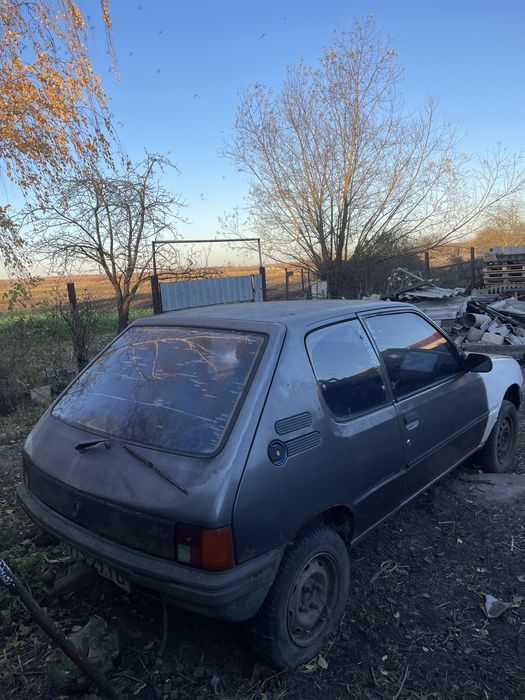 Peugeot 205 — мотор не здається, навіть якщо ти здаєшся