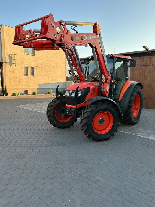 Kubota M9960 .2930MTG 2014ROK SALON POLSKA M9960 new holland case