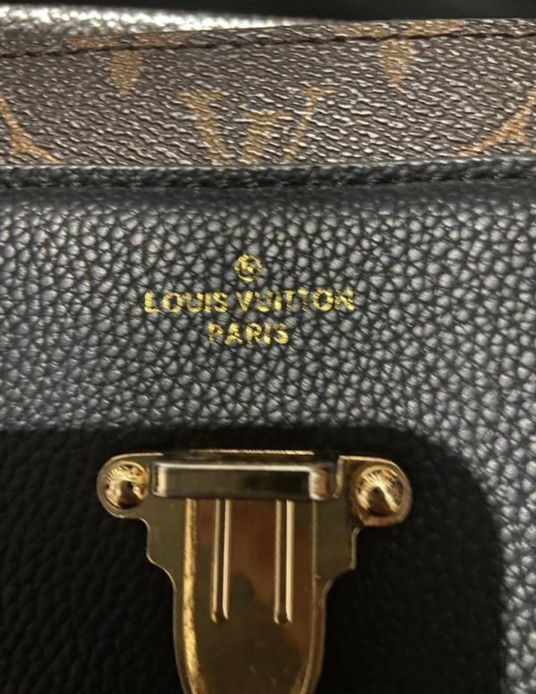 Брендова сумка Луї Віттон Louis Vuitton Victoire