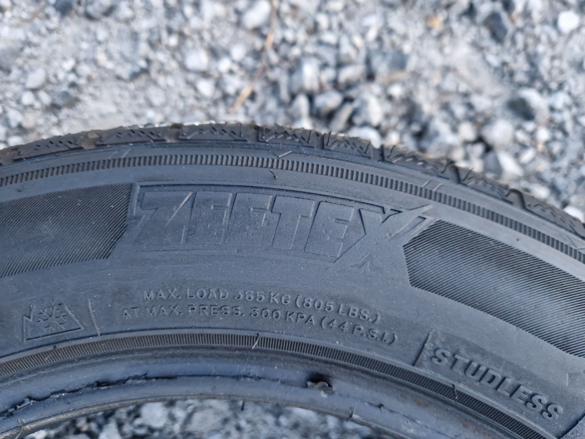Opony zimowe Zeetex WP1000  155/65r13 (73T)