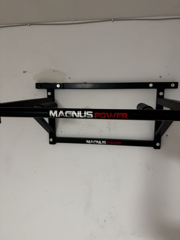 Drążek do podciągania Magnus
