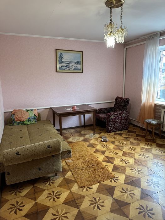 Здам кімнату в будинку на П‘ятничанах, вулиця Ольги Кобилянської