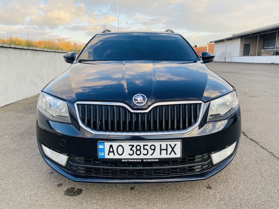 Продам skoda octavia A7 1.6 TDI
