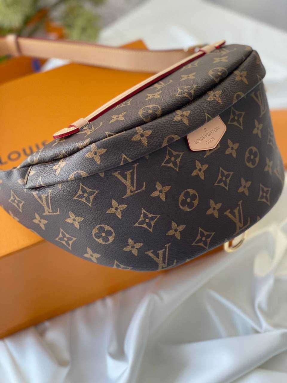 Сумка Louis Vuitton Bumbag