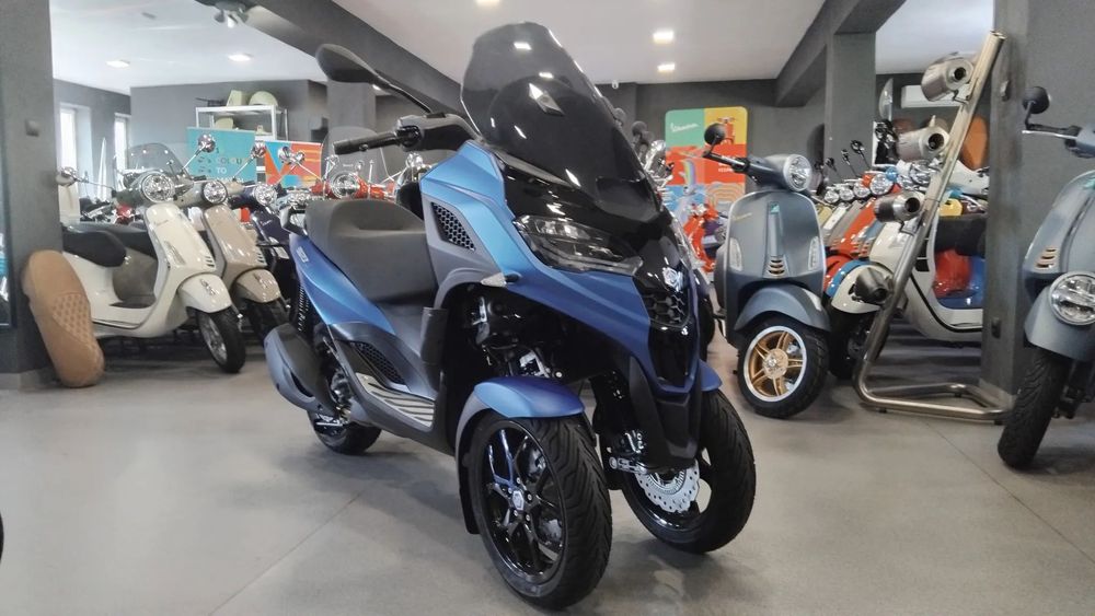 Piaggio MP-3 PIAGGIO MP-3 310 Sport Blu Zaffiro 2025 od ręki SCOOTERIA