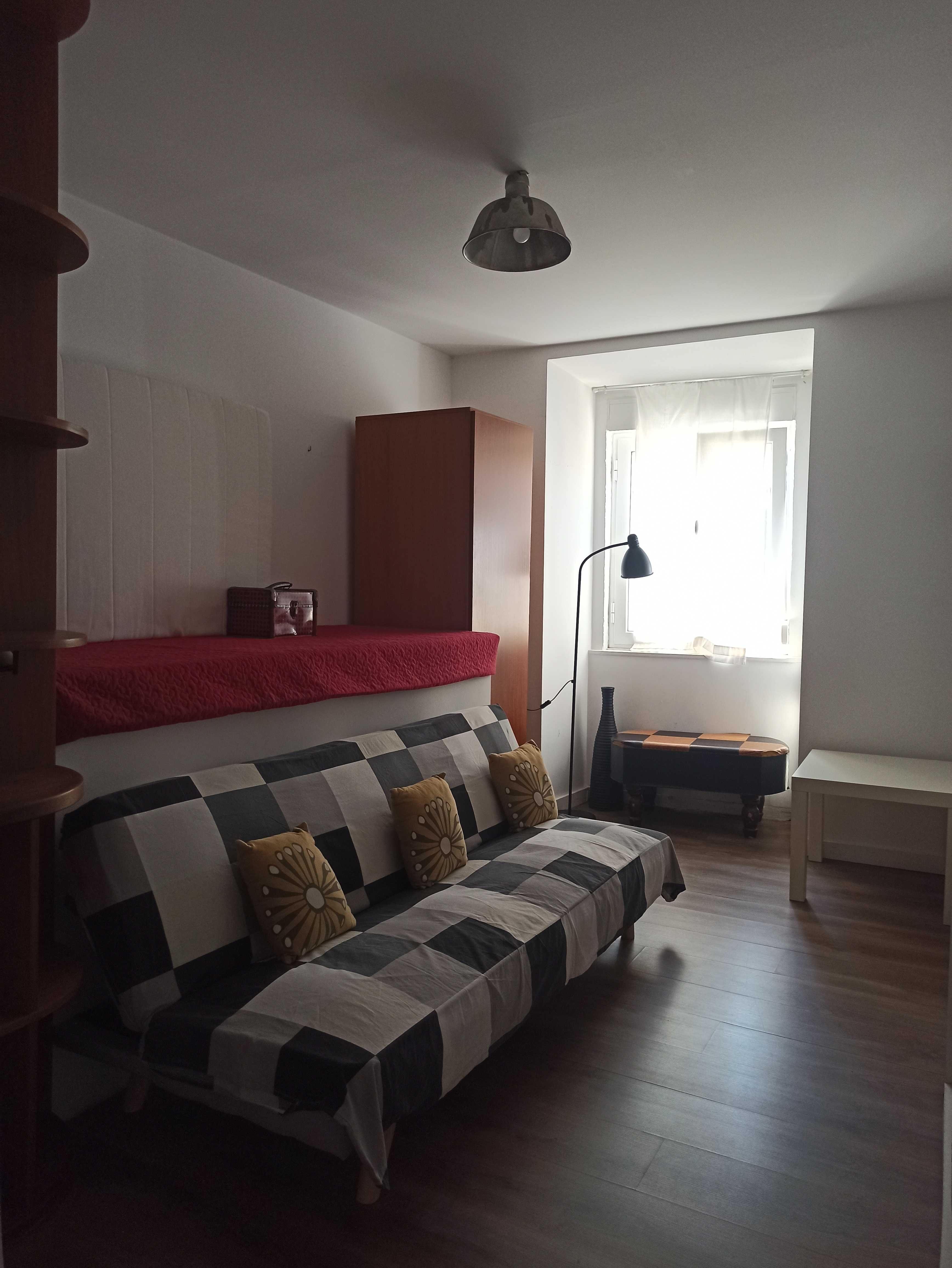Pequeno apartamento para 1/2 pessoas em Marvila