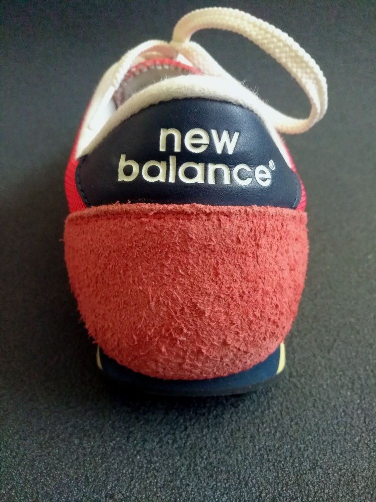 Кроссовки New Balance 410